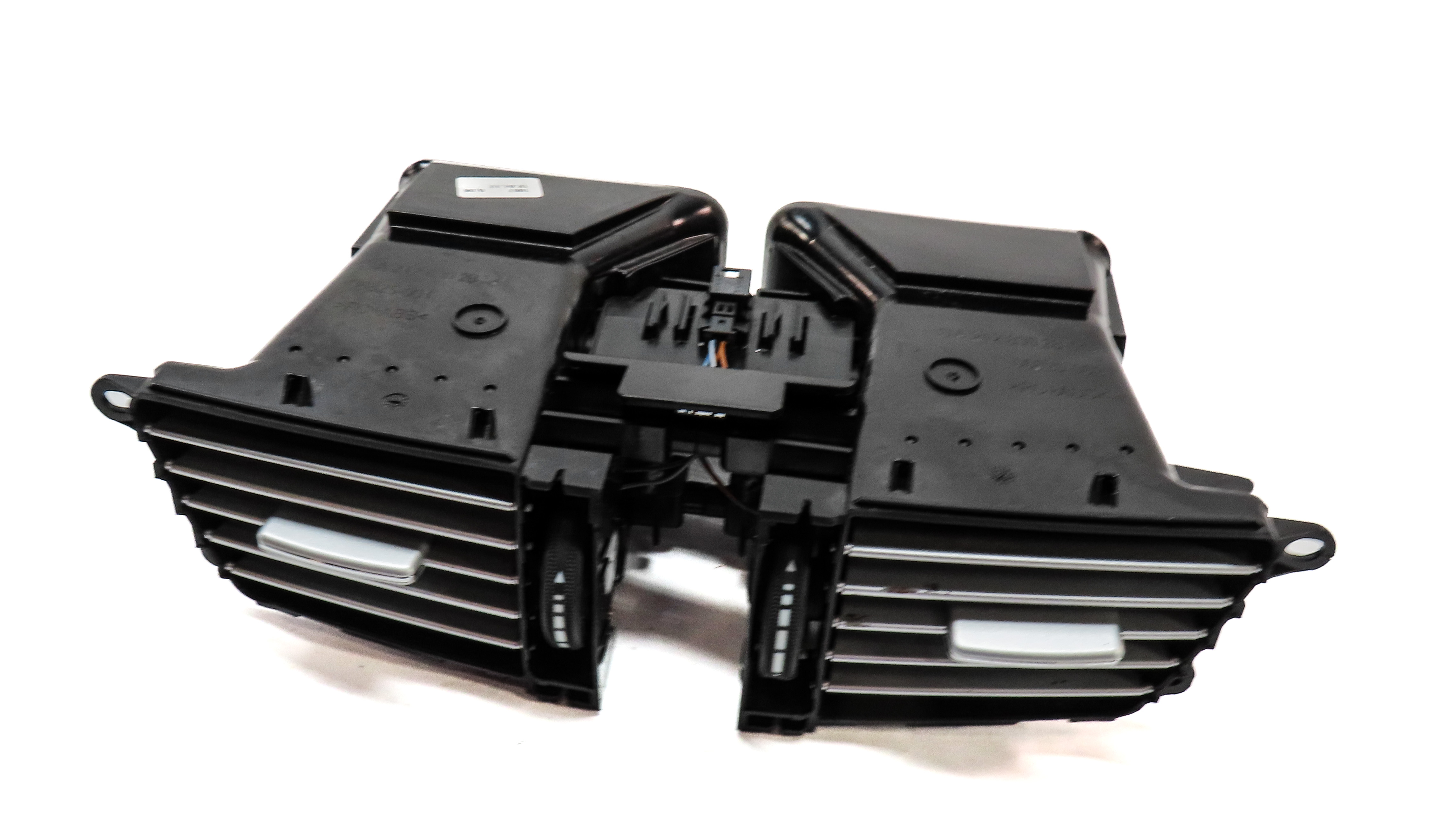 2012 MERCEDES E350 SEDAN (W212) FRONT CENTER DASH HEAT AIR AC DUAL VENT (Black) — exact item pictured